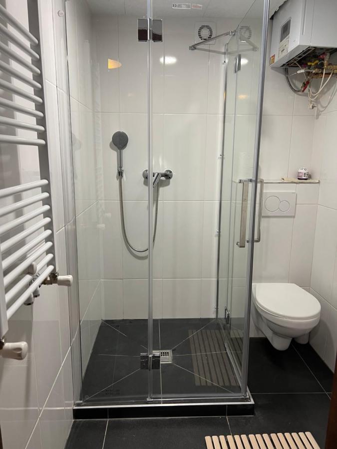 Hostel Do-Re-Mi Прага Экстерьер фото